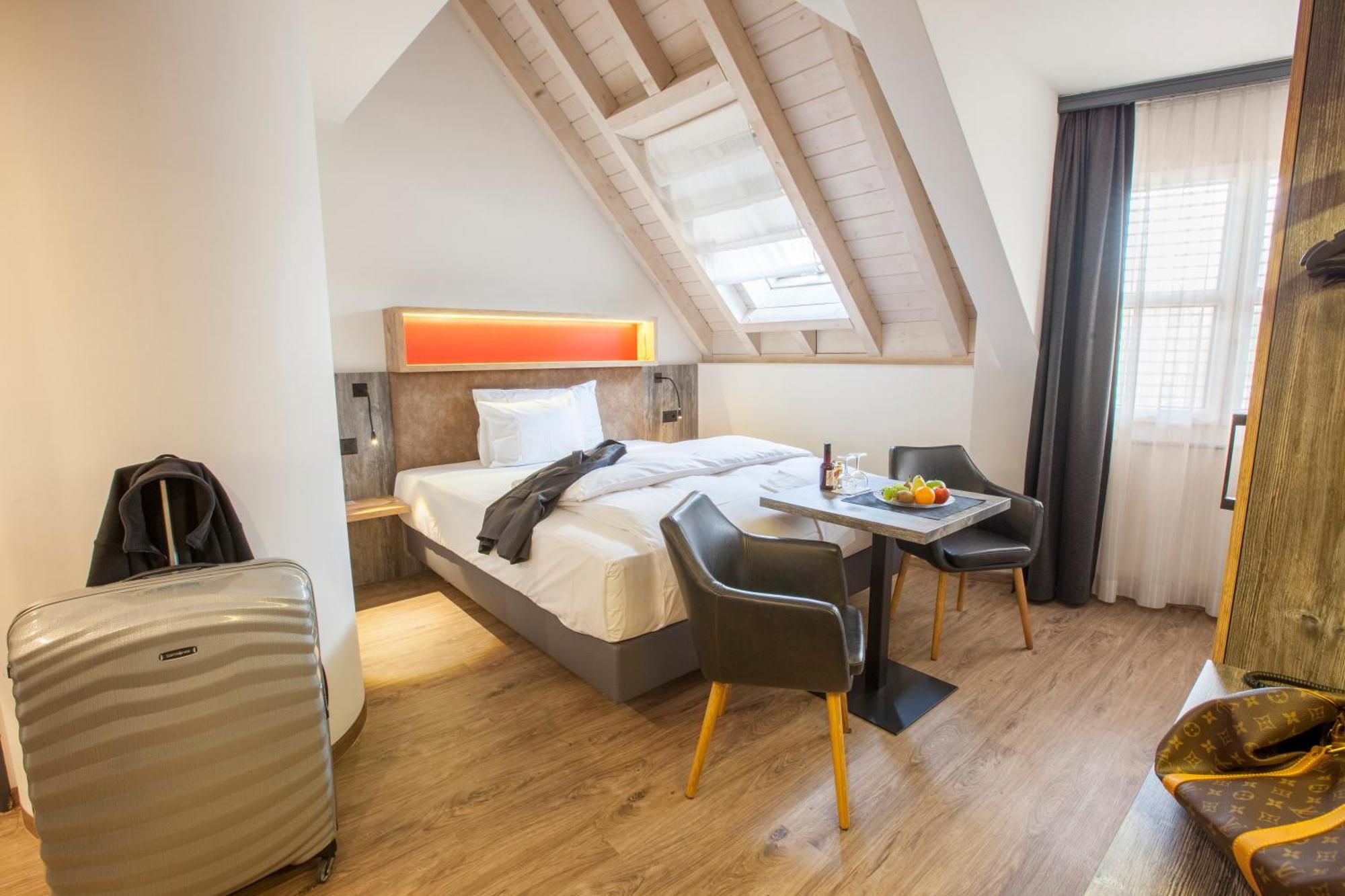 Boutiquehotel Thessoni Classic & Self Service Residence Home Zuerich Регенсдорф Екстериор снимка
